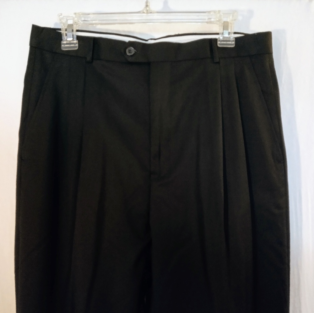 VICTORIO CUTURE COLLECTION Black Slacks Sz 34/32